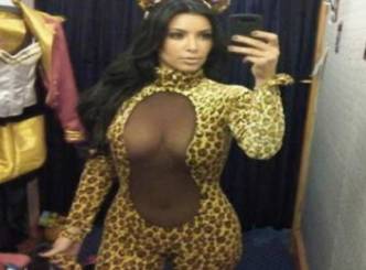 Kim Kadashian&#039;s sexy leopard suit