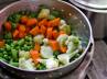 colander, pressure cooker, boiling vegetables, Pressure cooker