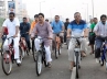 Bicycle ride in Vizag, Municipal Commissioner Visag, lagadapati enjoys bicycle ride on beach road, Free zone