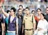 Shahrukh Khan, Shahrukh Khan, players sidelined and people caned at eden gardens, Eden gardens