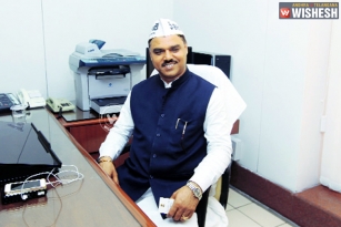 AAP government&rsquo;s Delhi Law Minister arrested for fake degree