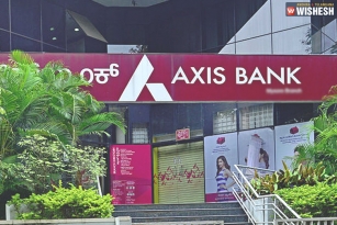 Axis Bank Posts Rs 13.88 Billion Loss in the Fourth Quarter