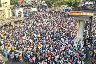 Activist Arrested For Raising Slogans Of Bandra Chaos