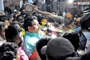 High drama in Vijayawada after Buddha Venkanna&#039;s Arrest