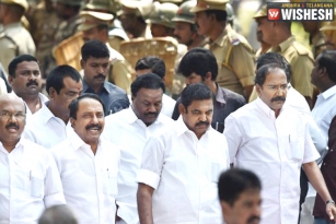 Edappadi K Palaniswami Forms his Cabinet, Swear-In with 31 Ministers