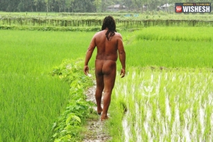 Viral: Farmer naked since 40 years