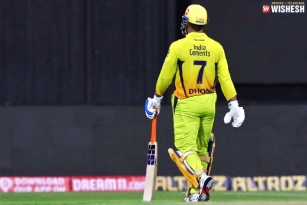 IPL 2020: Chennai Super Kings Trolled for their Poor Performance