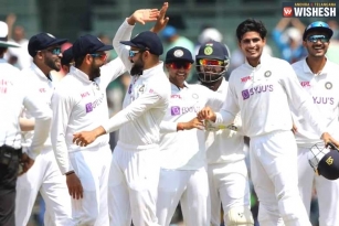 India thrash England by 317 runs in the Second test to level the series