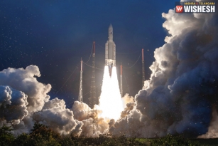 Isro&#039;s GSAT-30 Satellite Successfully Launched