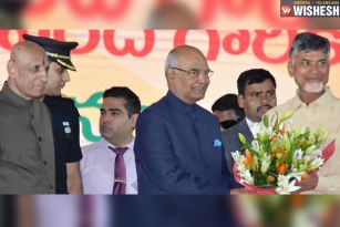 Prez Kovind Felicitated By AP Govt In Tirupati