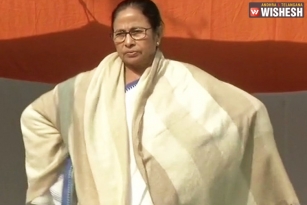 Mamata Banerjee At War With The Centre