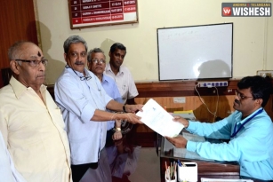 Goa CM Parrikar Files His Nomination For Panaji Assembly Bypoll