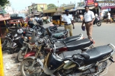 Parking, Vehicles, parking in vijayawada is a big problem, No parking