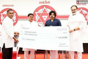 Pawan Kalyan donates Rs 5 crores to the families of the Farmers
