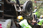 Bus Accident, Bhagirathi River, 22 pilgrims killed as bus falls into bhagirathi river, Up bus accident