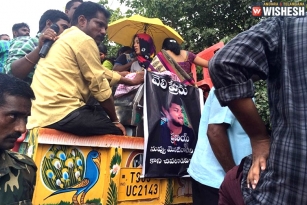 Thousands Attend Pranay&#039;s Funeral In Miryalaguda