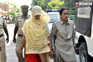 A Rajasthani Woman, Biggest Opium Racket Don Arrested