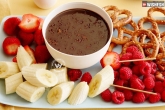 chocolate fondue preparation, popular dessert recipes, recipe chocolate fondue, Dessert recipes
