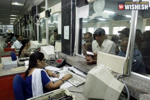 Record 11 lakh train tickets sold online