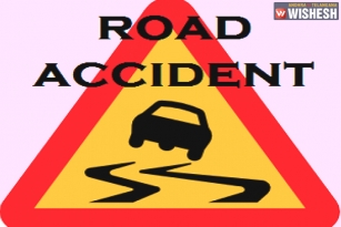 Road Accident in Khammam; 1 killed &amp; 15 injured