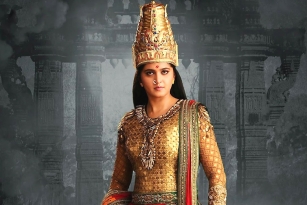 Rudhramadevi Movie Review and Ratings