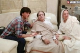 Saira Banu, Saira Banu, dilip kumar s mooh bola beta srk pays him a visit, Shah rukh khan
