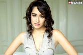 Shraddha Kapoor, Shraddha Kapoor marriage, shraddha kapoor in a relationship with a photographer, Oh my friend