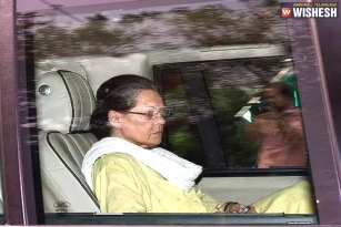 Sonia Gandhi Unwell: Admitted in Hospital