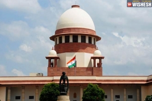 Women Can Enter Shrines Says Supreme Court