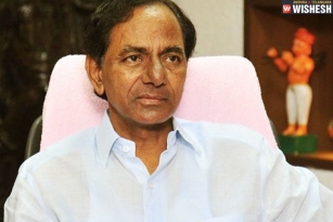 High Court Issues Notice To KCR About His Election Affidavit