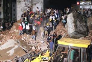 Gujarat: One Killed, Four Rescued After Two Building Blocks Collapse