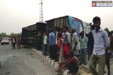 UP bus accident next, Uttar Pradesh news, 17 killed after a bus hits divider and overturns in up, Uttar pradesh