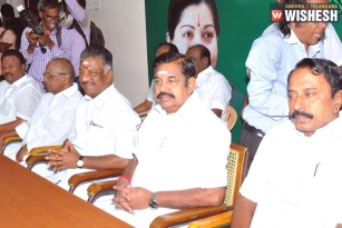 Sasikala Likely To Be Sacked On Sep 12 General Council Meet