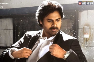 Pawan Kalyan&#039;s Vakeel Saab trailer storm locked