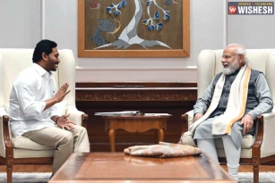 YS Jagan Meets Narendra Modi With Eight Demands