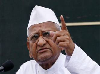 Anna Hazare appears to be extending strong Lokpal Bill deadline to 2014