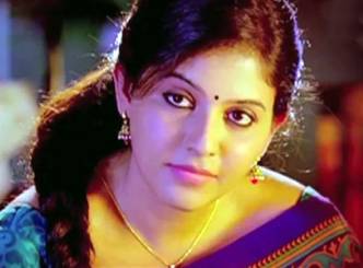 Anjali wins Venky&#039;s heart... bags another opportunity
