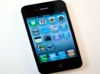Should you buy the iPhone 4?