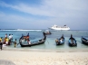 sea at Kakinada, fishing in sea kakinada, fishermen go on boat rally to lay siege to rigs in sea at kakinada, Siege