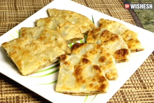 Paratha Samosa- Completes your breakfast