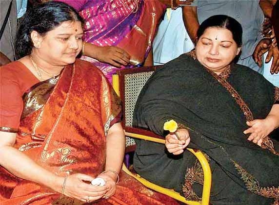 Anything for power, DMK&#039;s foul play in Sasikala&#039;s words! 