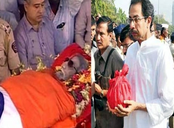 Thackeray&#039;s ashes to flow through the River Godavari