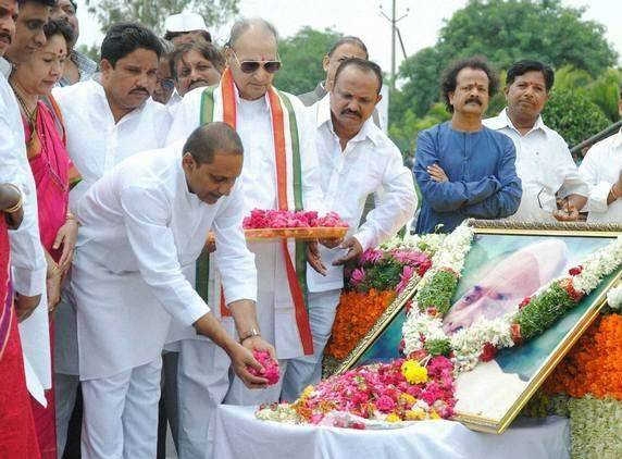 CM pays tributes to late PV