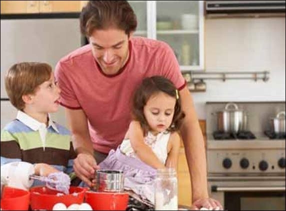 Can husbands make good homemakers?