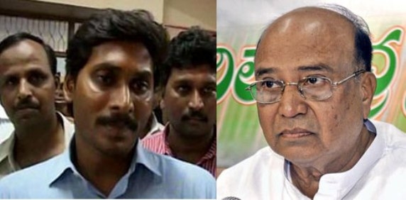 Shankar Rao, Cong `use &amp; throw’ victim: YSR Cong