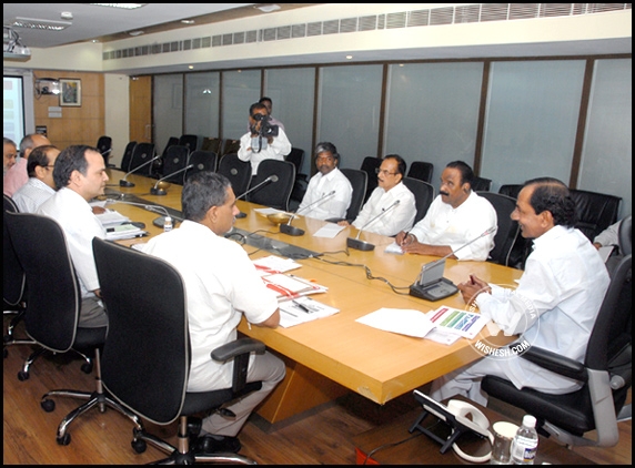 KCR stresses on Hyderabad brand