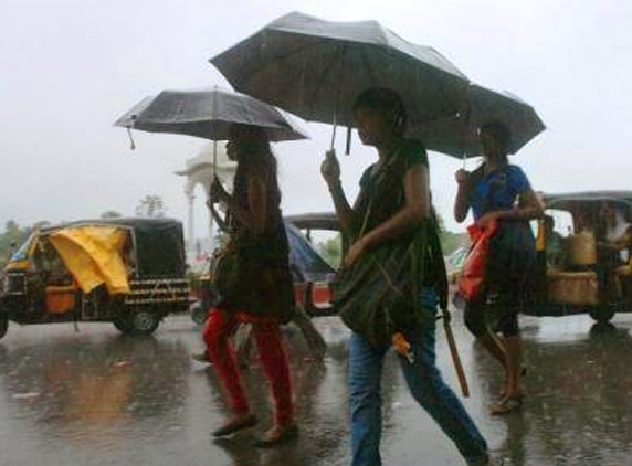 Pre-monsoon strikes Andhra Pradesh!