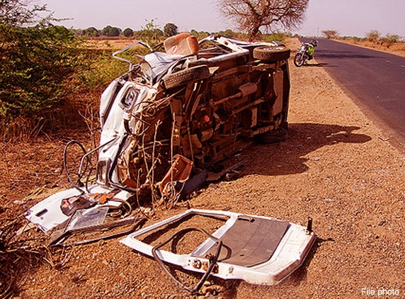 4 killed in road accident at Adoni