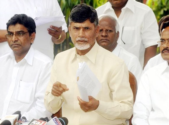 Naidu reasserts neutrality on T, asks Centre to take decision 