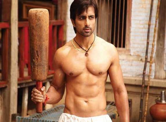 &#039;I can never be accepted as a Hero&#039; says Sonu Sood...